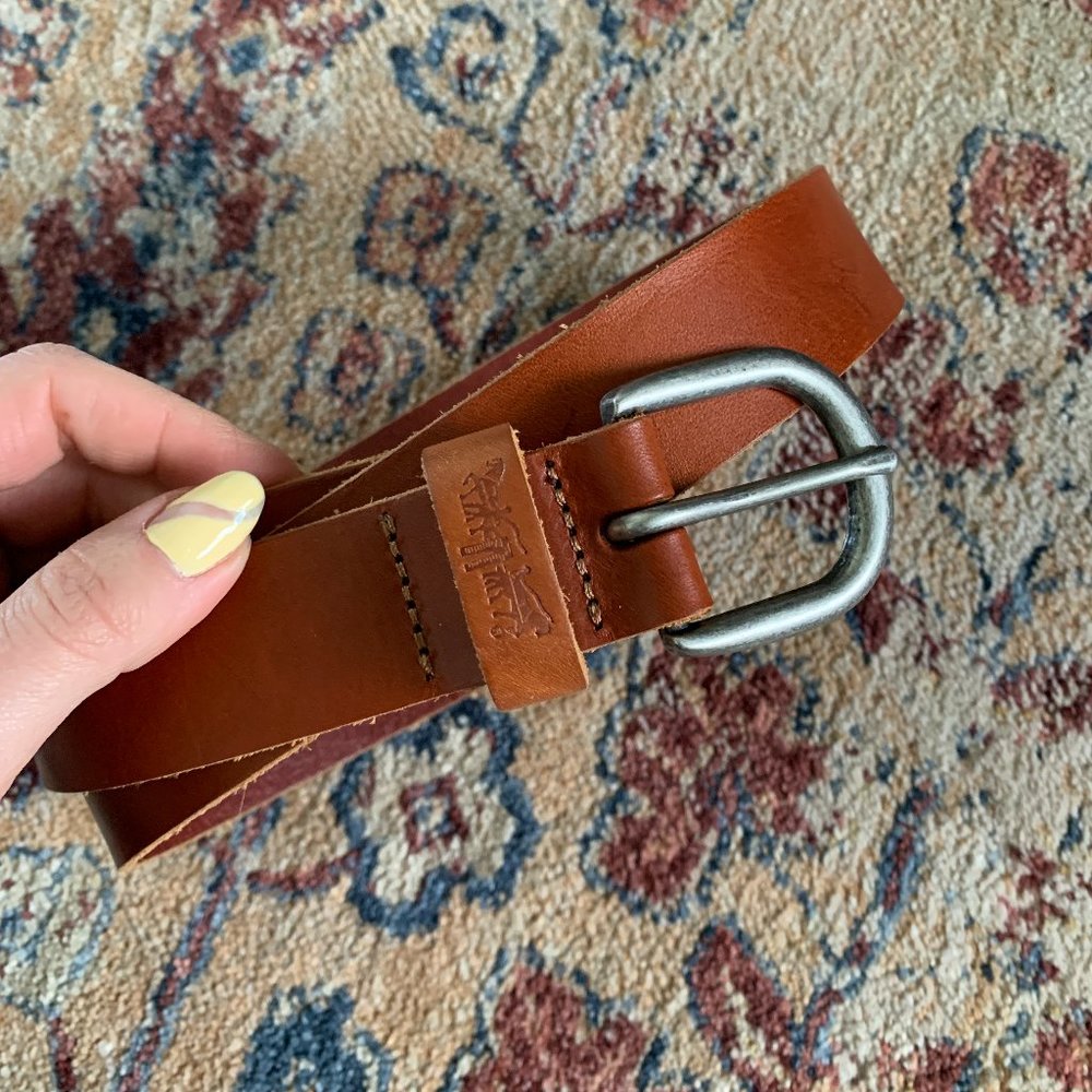 *Never Worn* Levi's Cognac Leather Belt